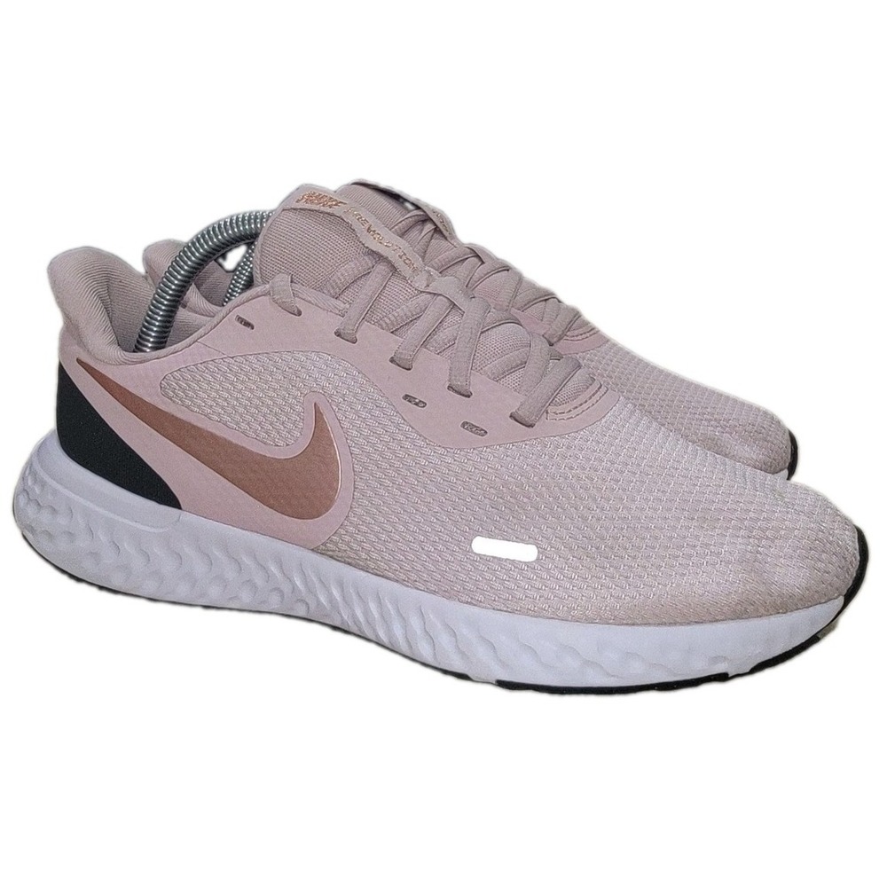 Nike Women's Revolution 5 Barely Rose BQ3207-600 Pink Running Shoes Size 10